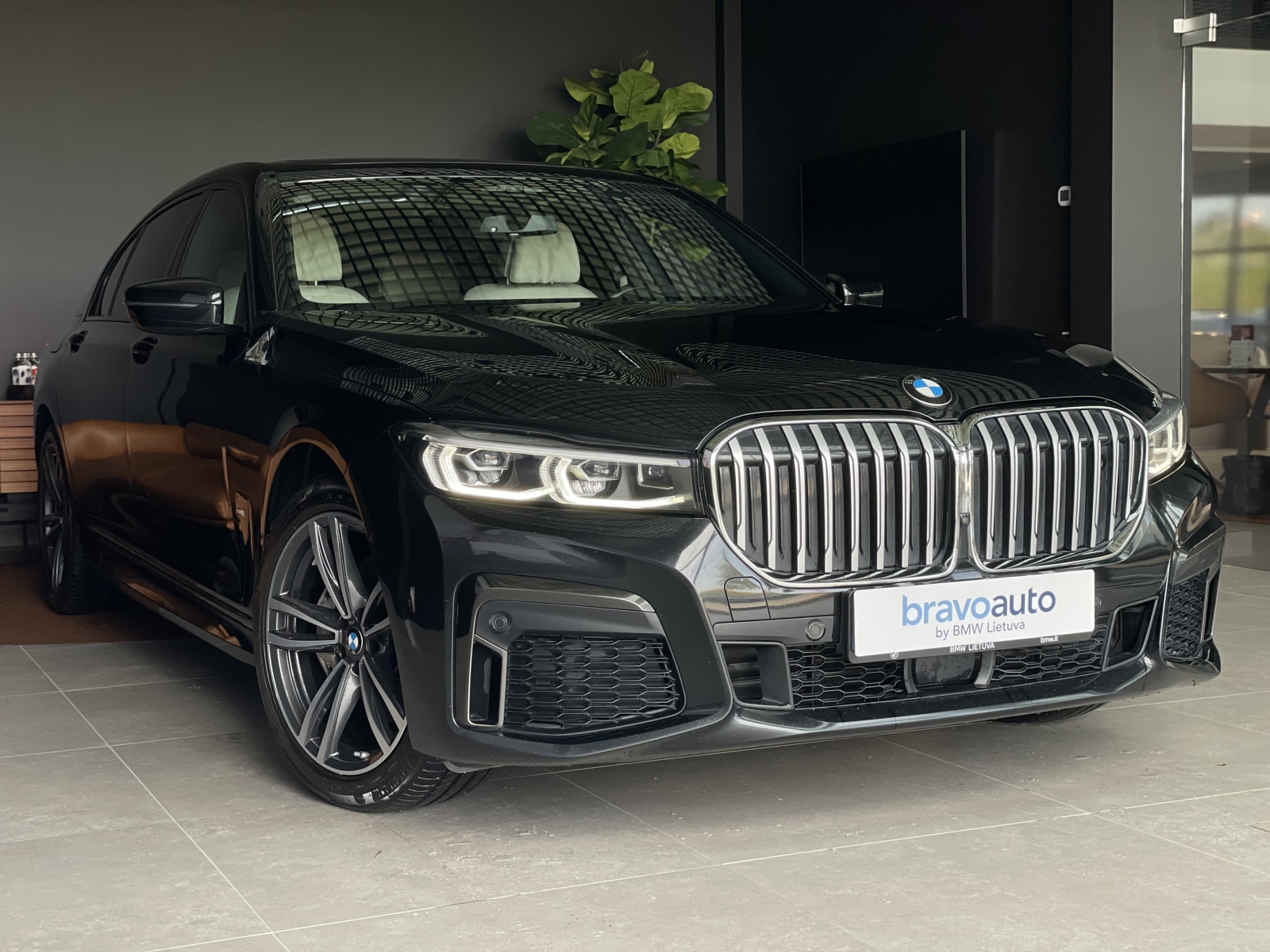 BMW 730 730LD xDrive