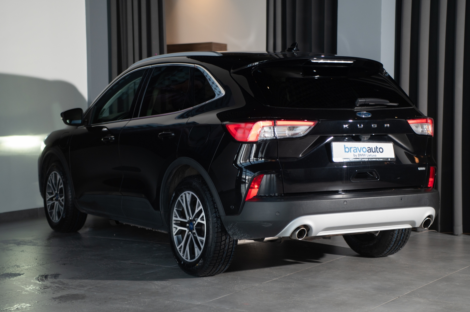 Ford Kuga Titanium Plug-In Hybrid