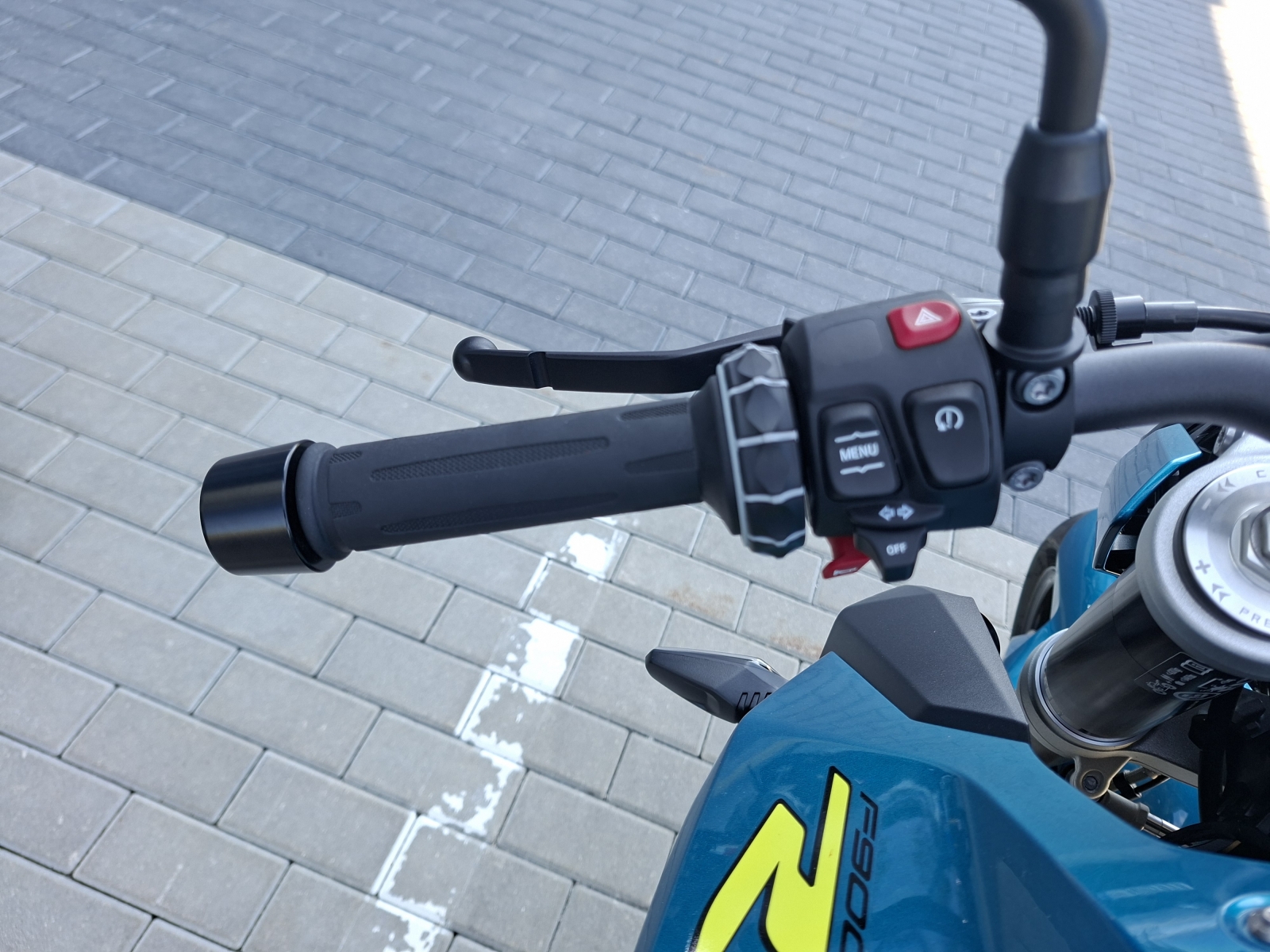 BMW (moto) F 900 R