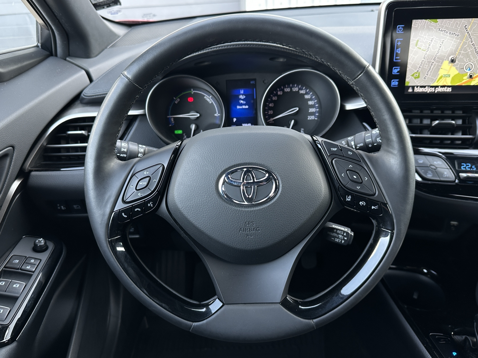 Toyota C-HR Hybrid