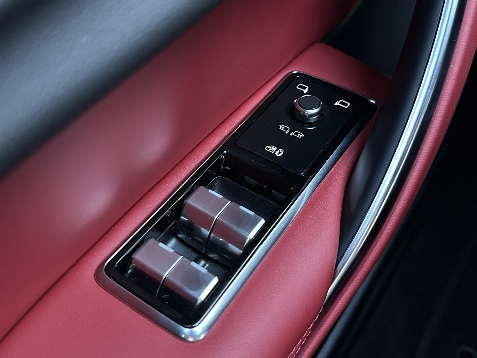 Jaguar XF AWD P300 SPORT