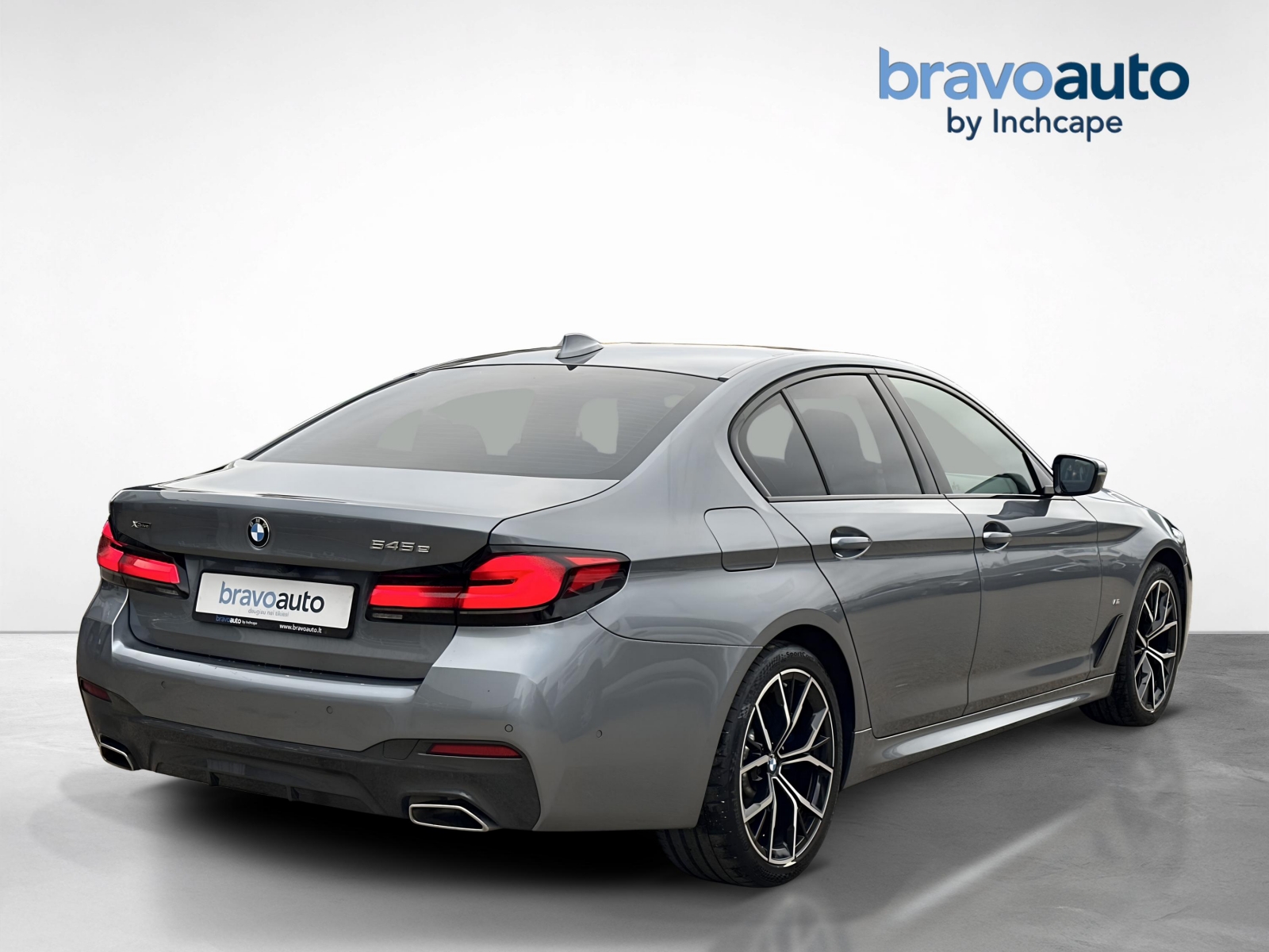 BMW 545 e xDrive