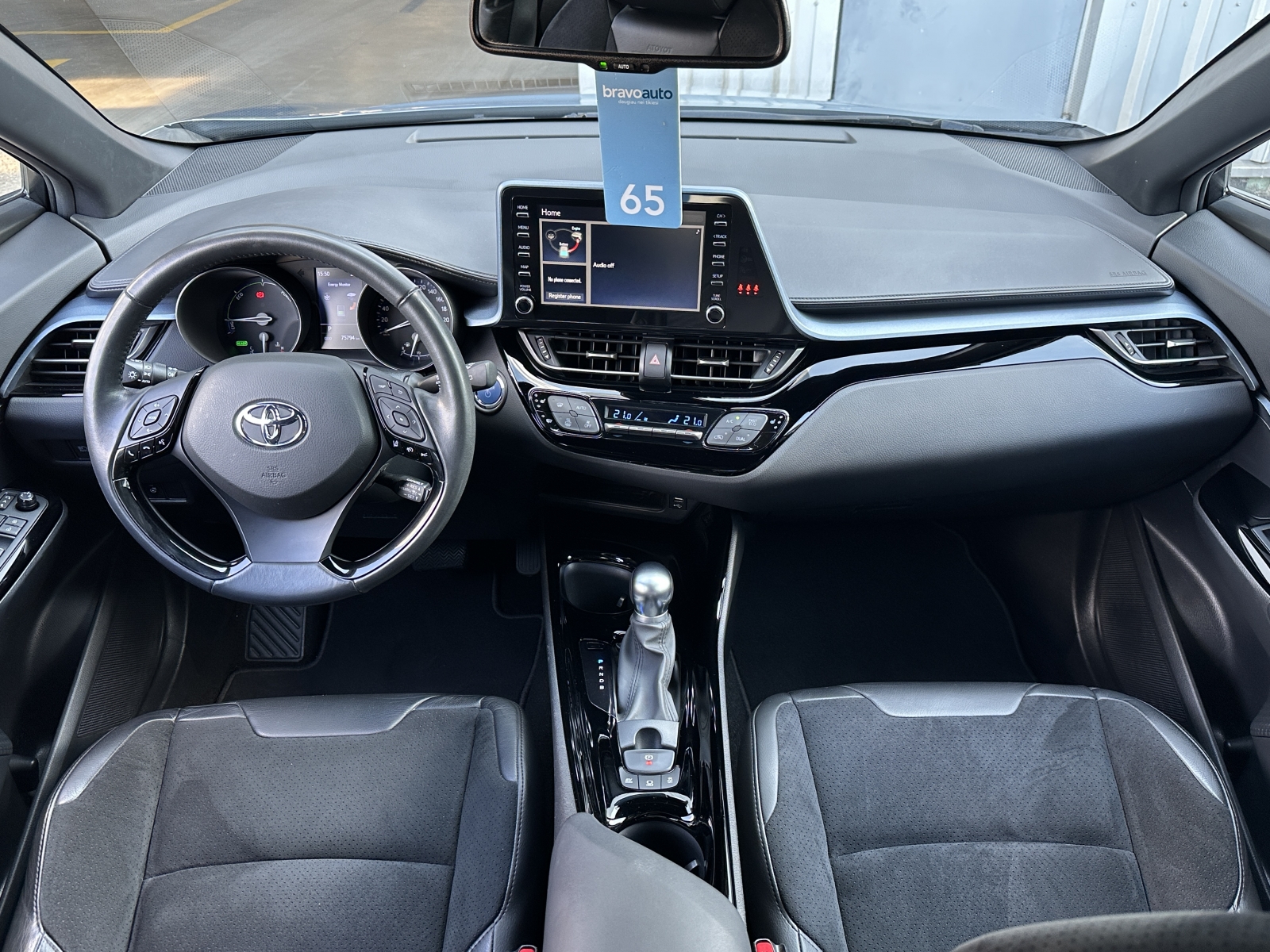 Toyota C-HR Hybrid