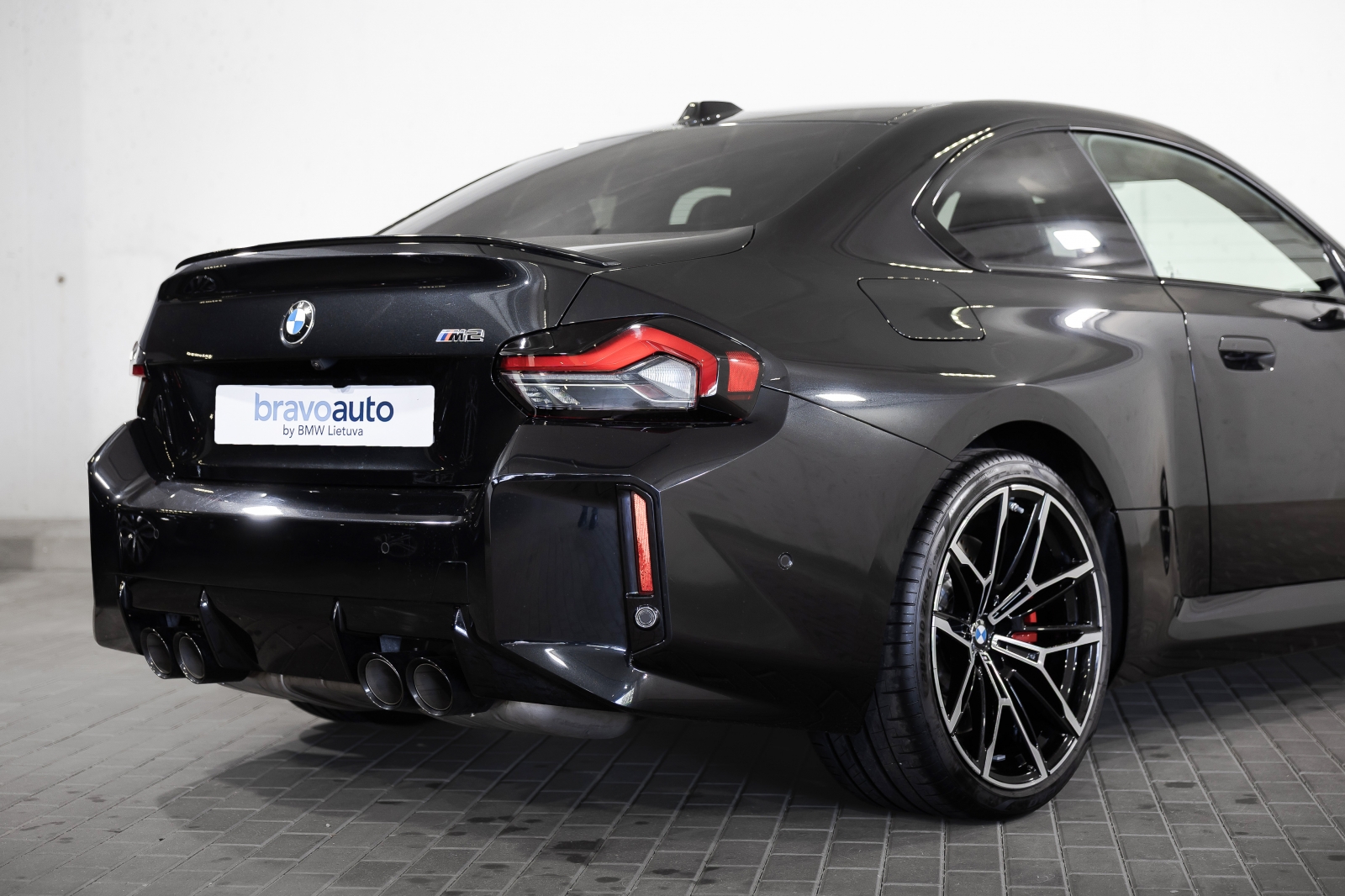 BMW M2