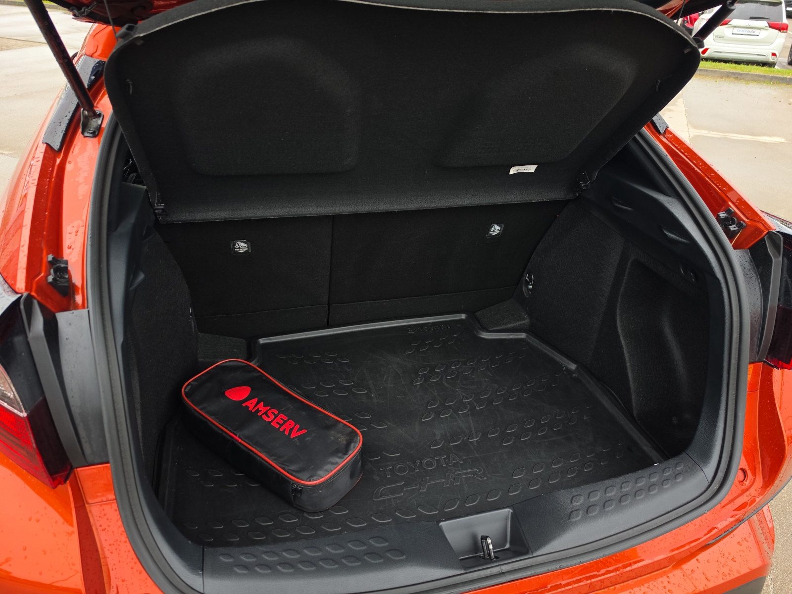 Toyota C-HR Hybrid