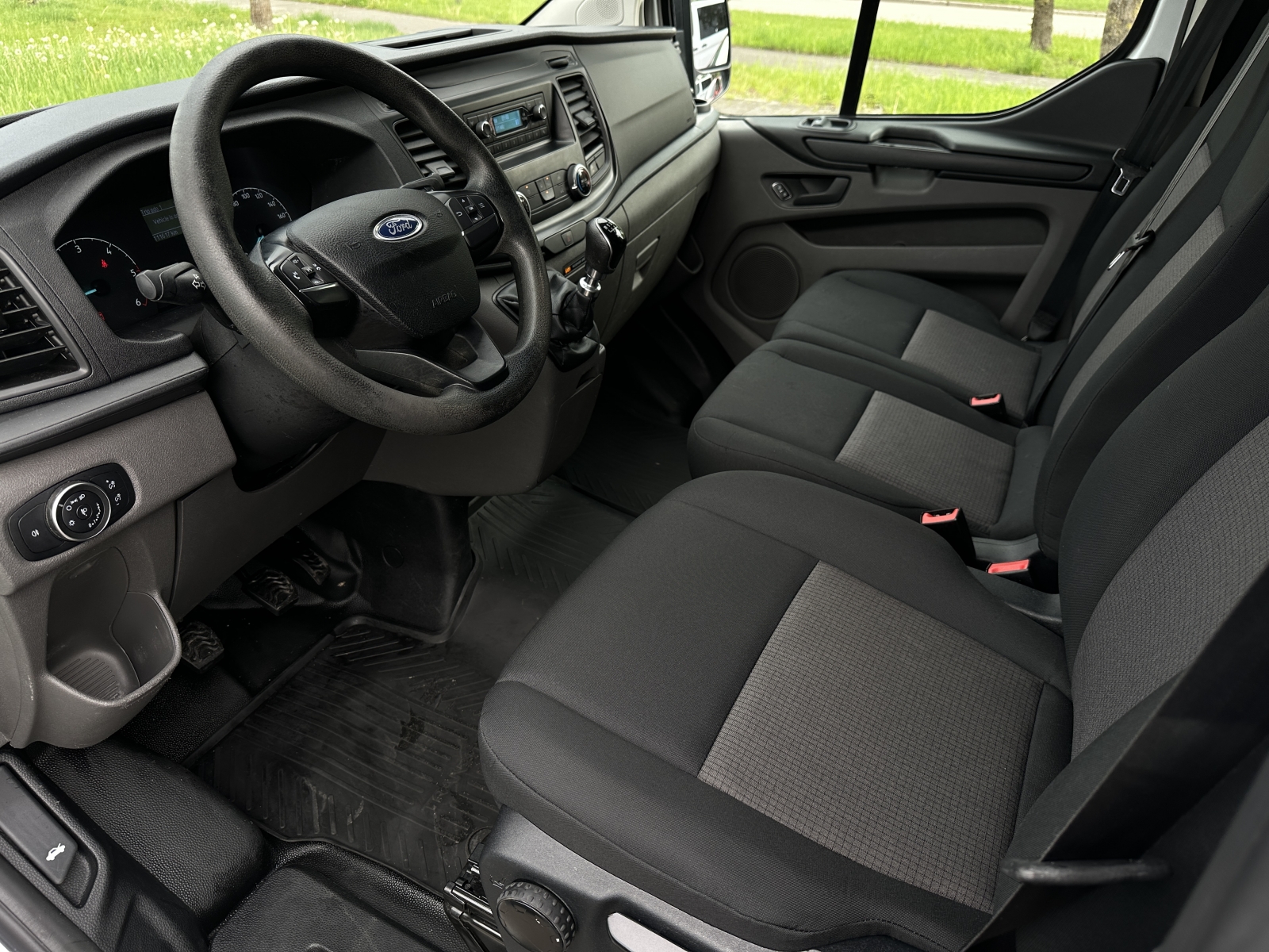 Ford Transit Custom Ambiente Van L1H1
