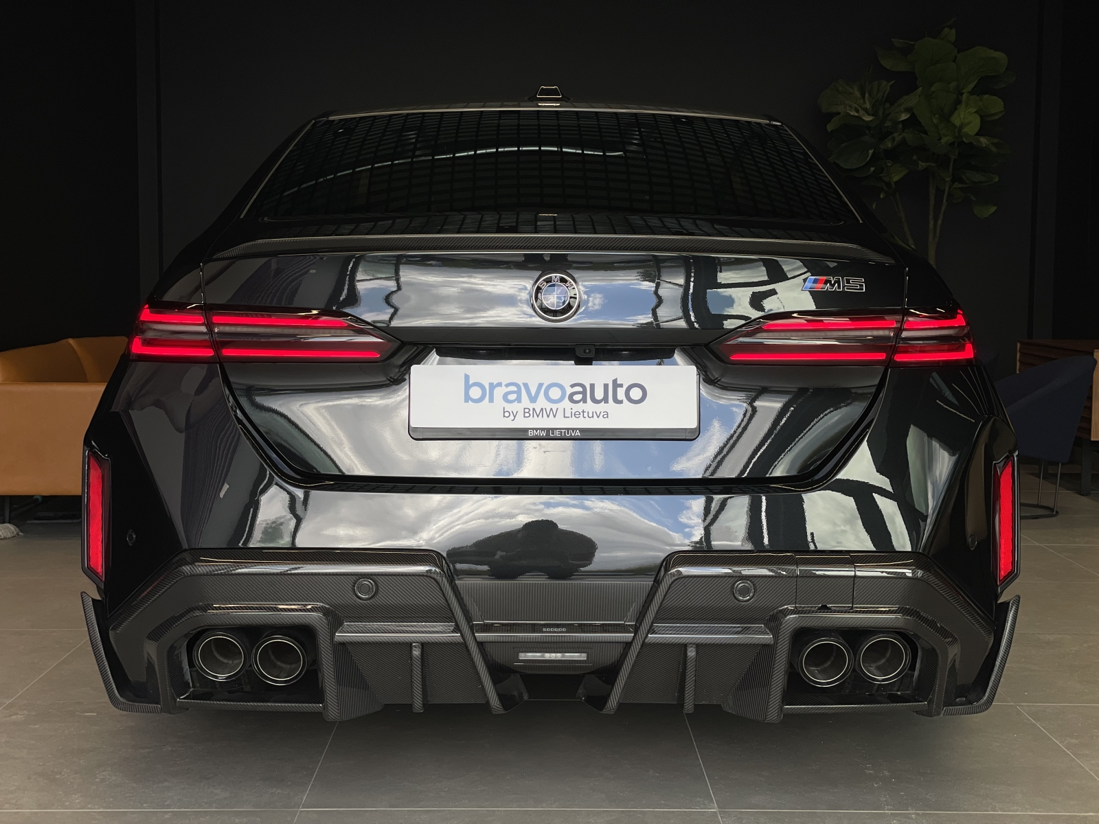 BMW M5
