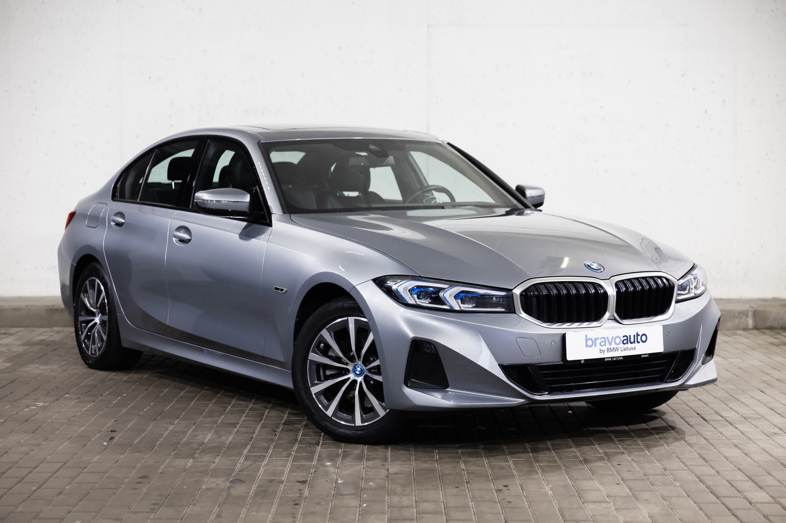 BMW 320 e