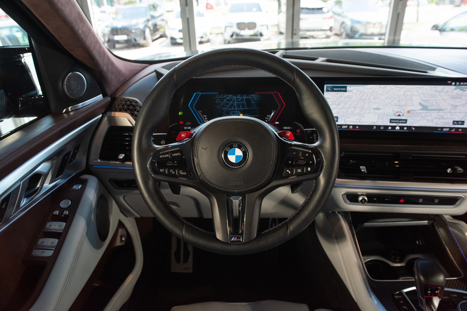 BMW XM