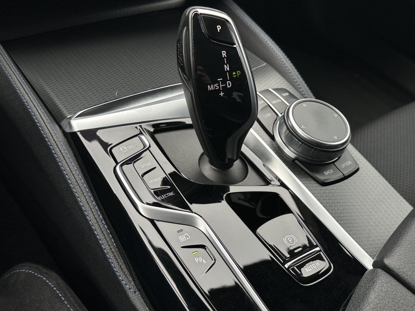 BMW 545 e xDrive