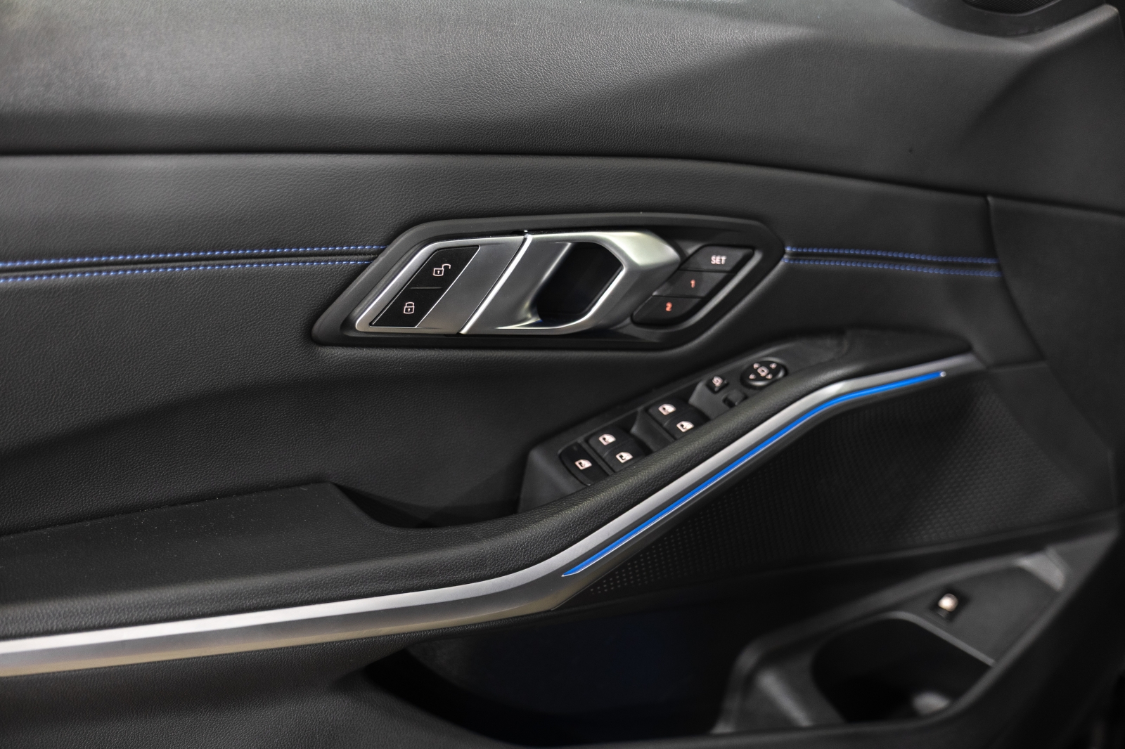 BMW 330 e