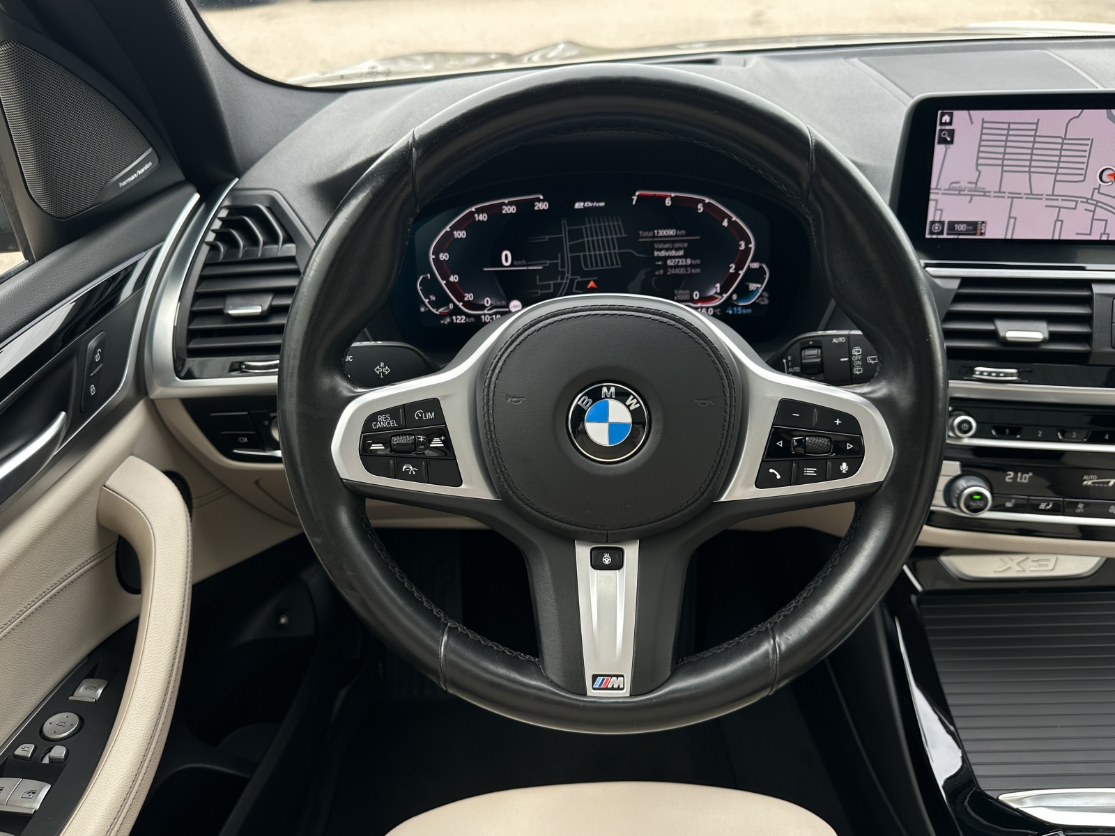 BMW X3 xDrive30e Individual