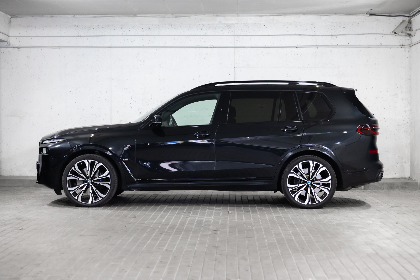 BMW X7 M60i xDrive