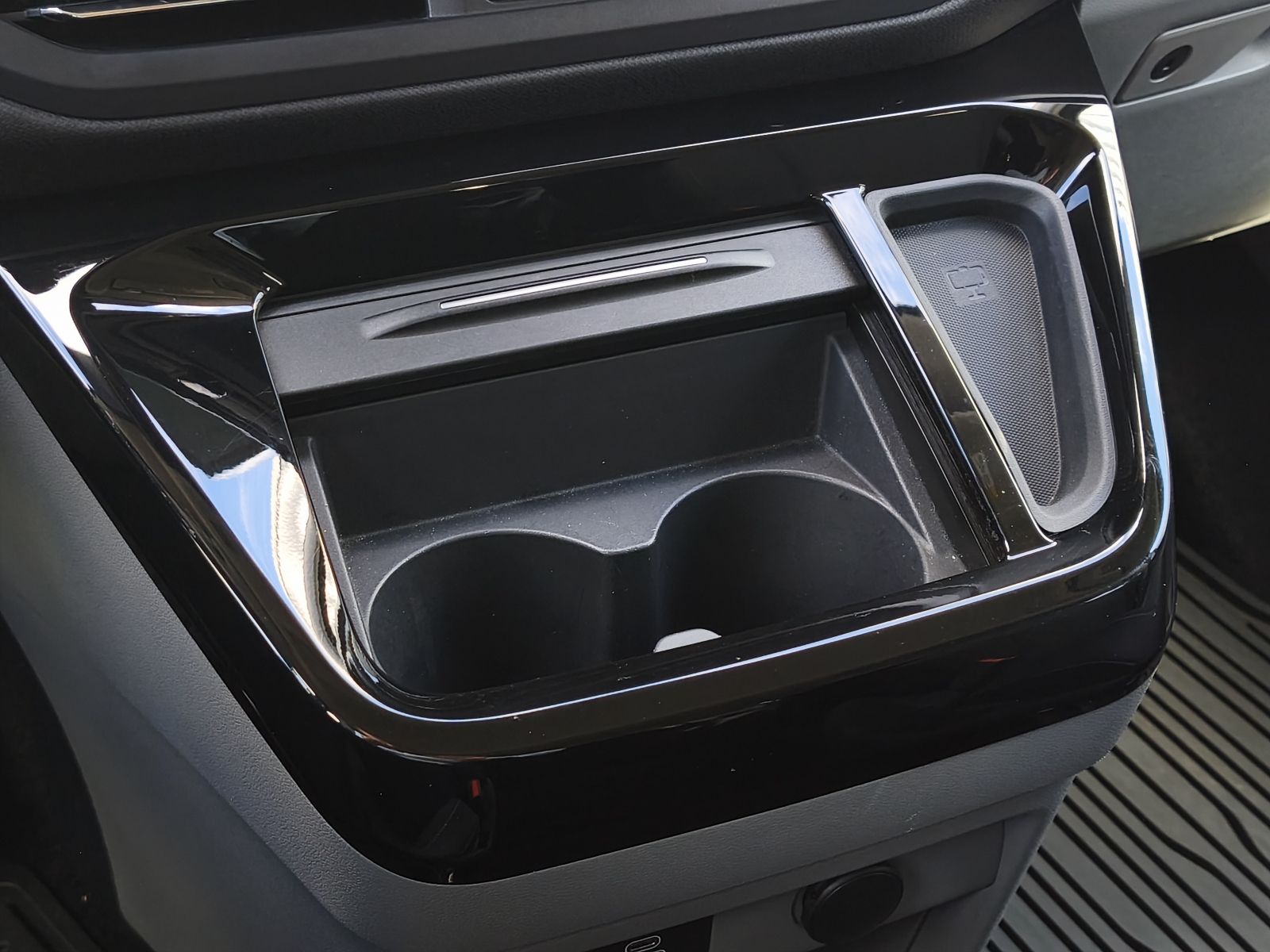 Ford Tourneo Custom Active PHEV