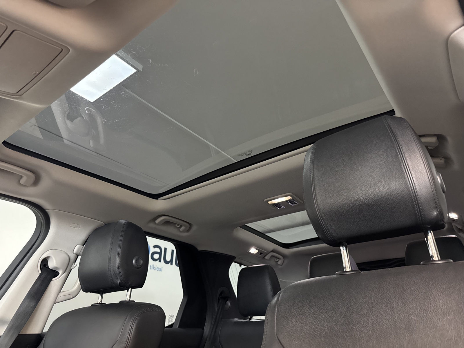 Land Rover Discovery HSE