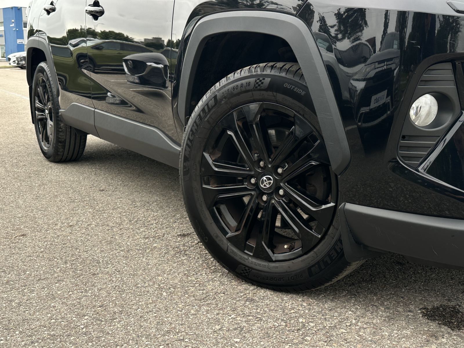 Toyota RAV4 Hybrid AWD-i