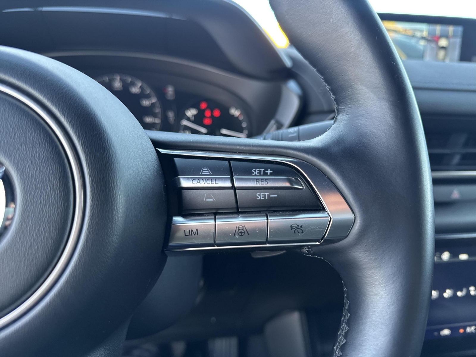 Mazda MX-30 Makoto Premium Pack