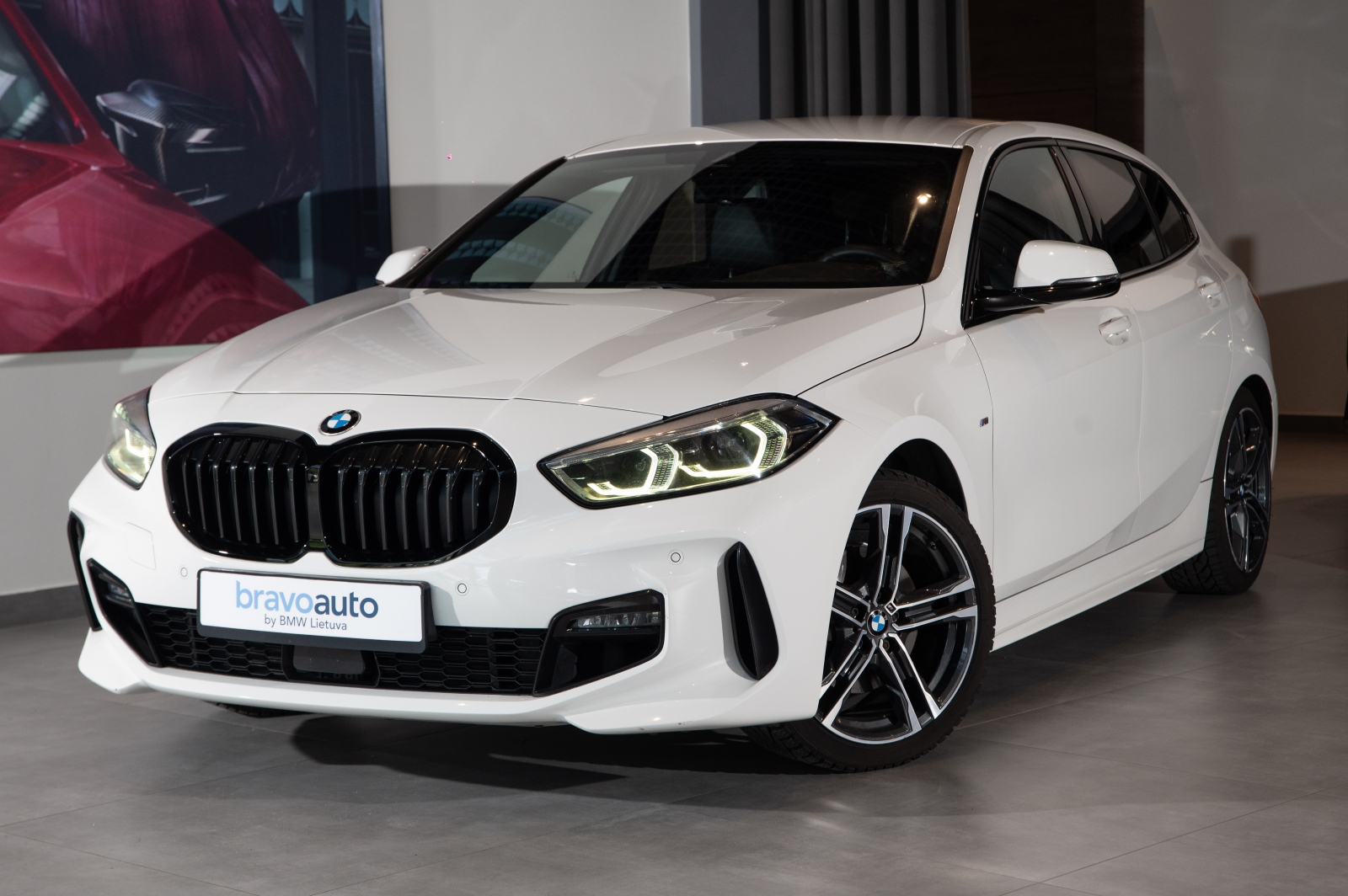 BMW 118