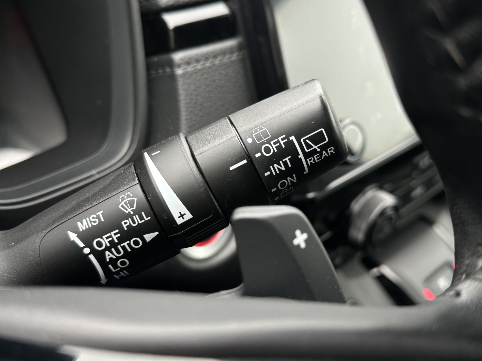 Honda CR-V Hybrid Black-Edition