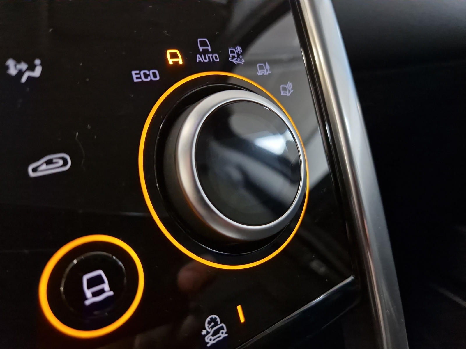 Land Rover Discovery Sport SE D200