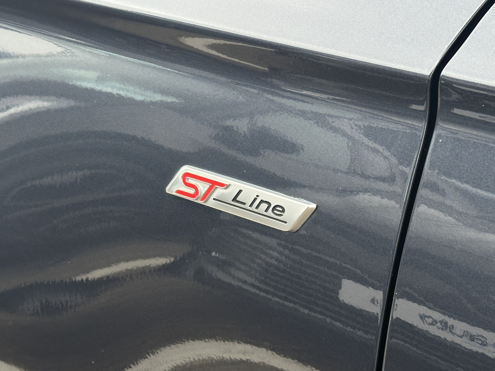 Ford Mondeo ST-Line Hybrid