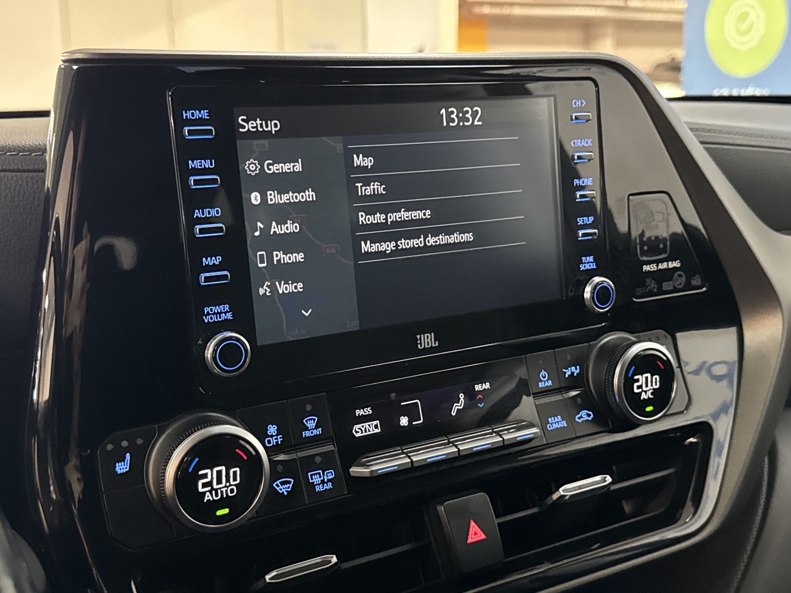 Toyota Highlander Luxury Hybrid