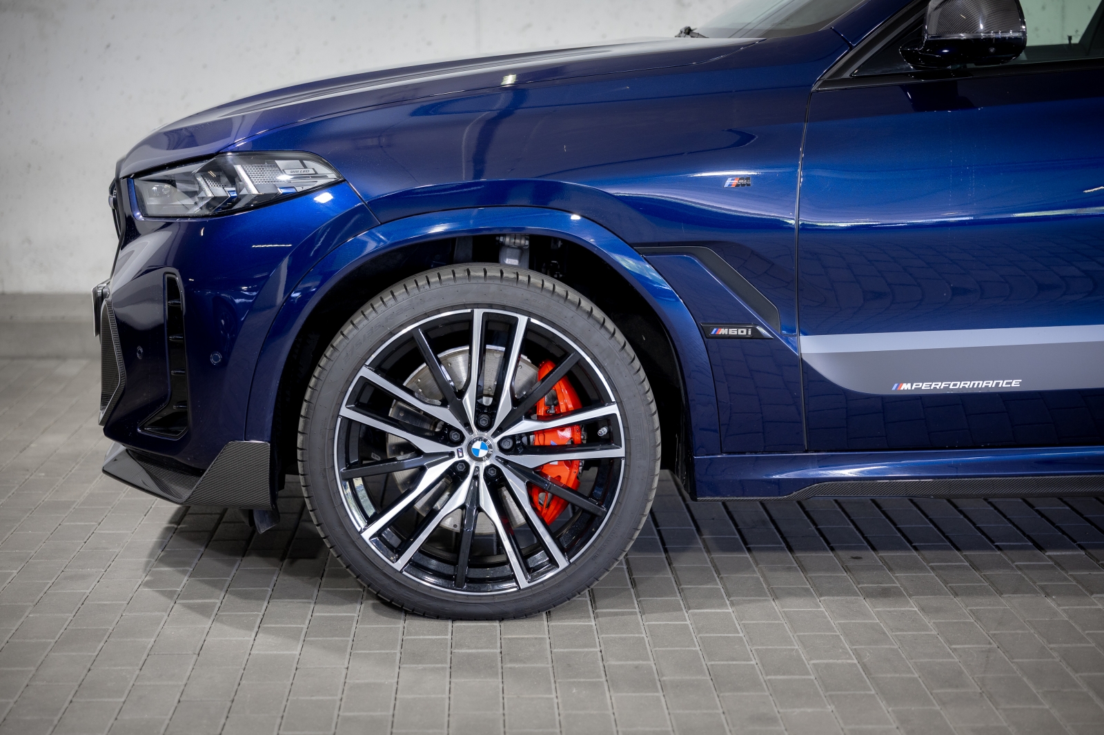 BMW X6 M60i xDrive