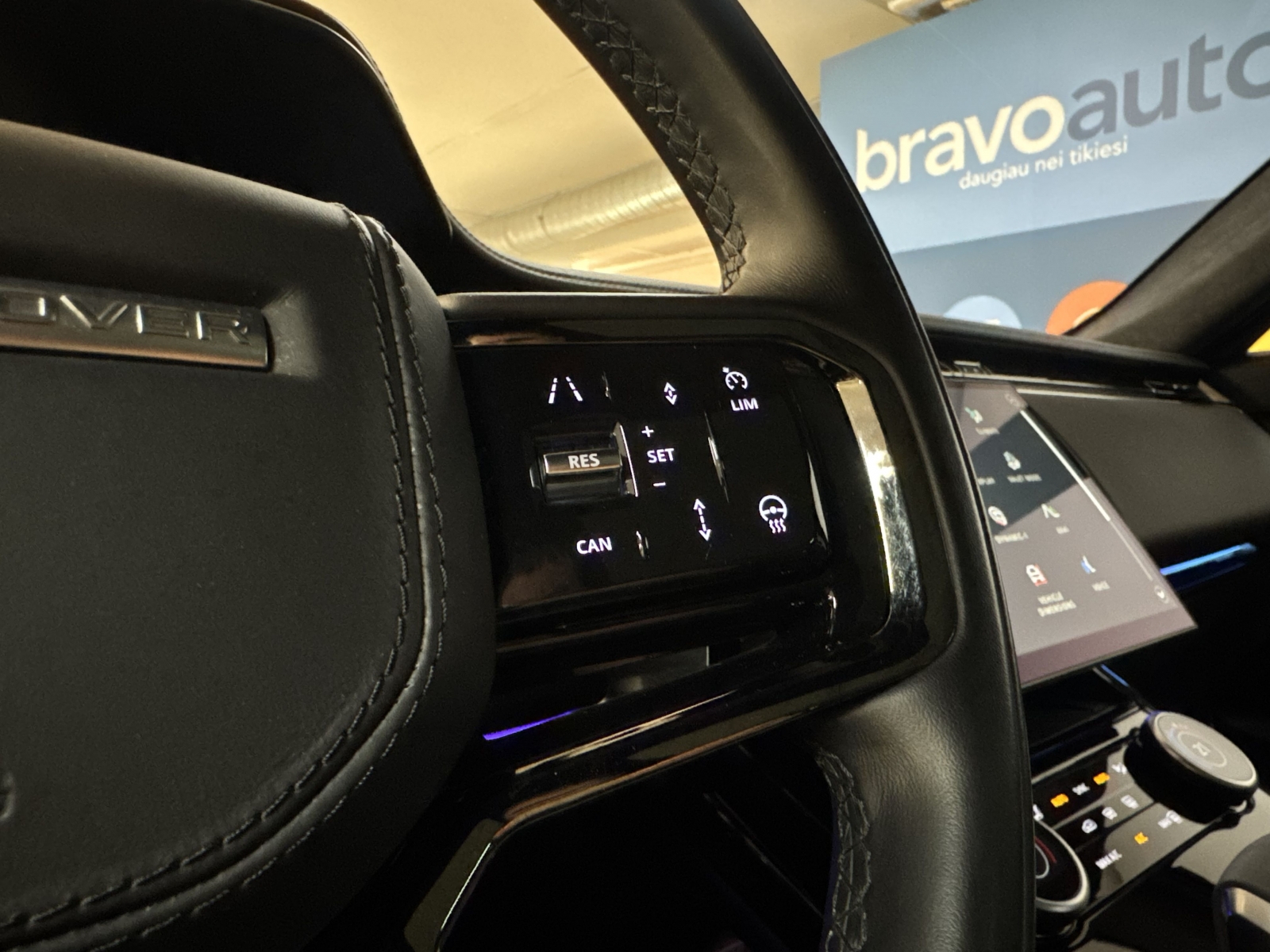 Land Rover Range Rover Sport First Edition