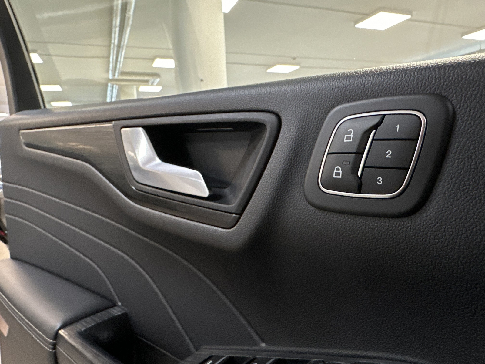 Ford Kuga Vignale Hybrid