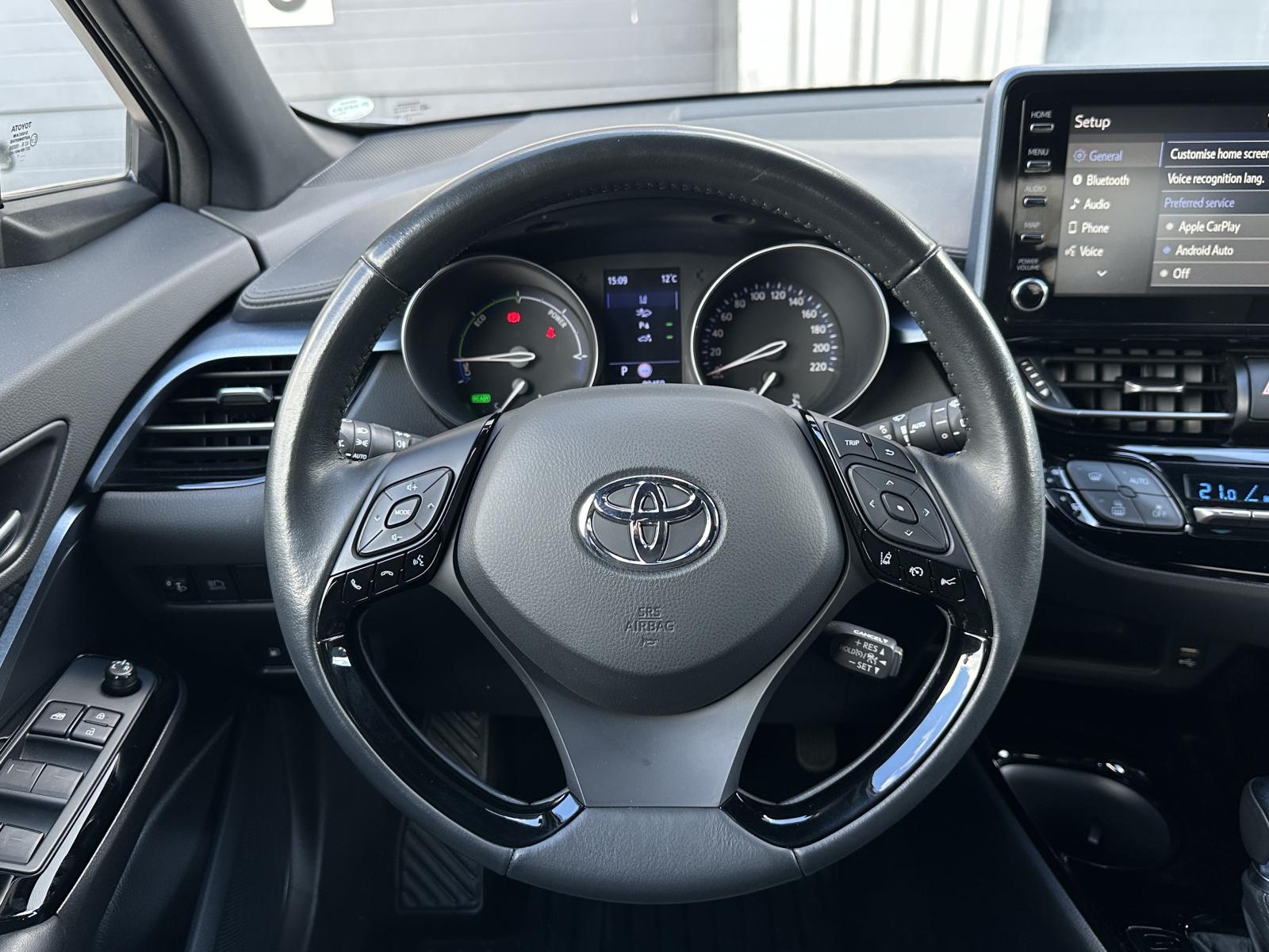 Toyota C-HR Hybrid