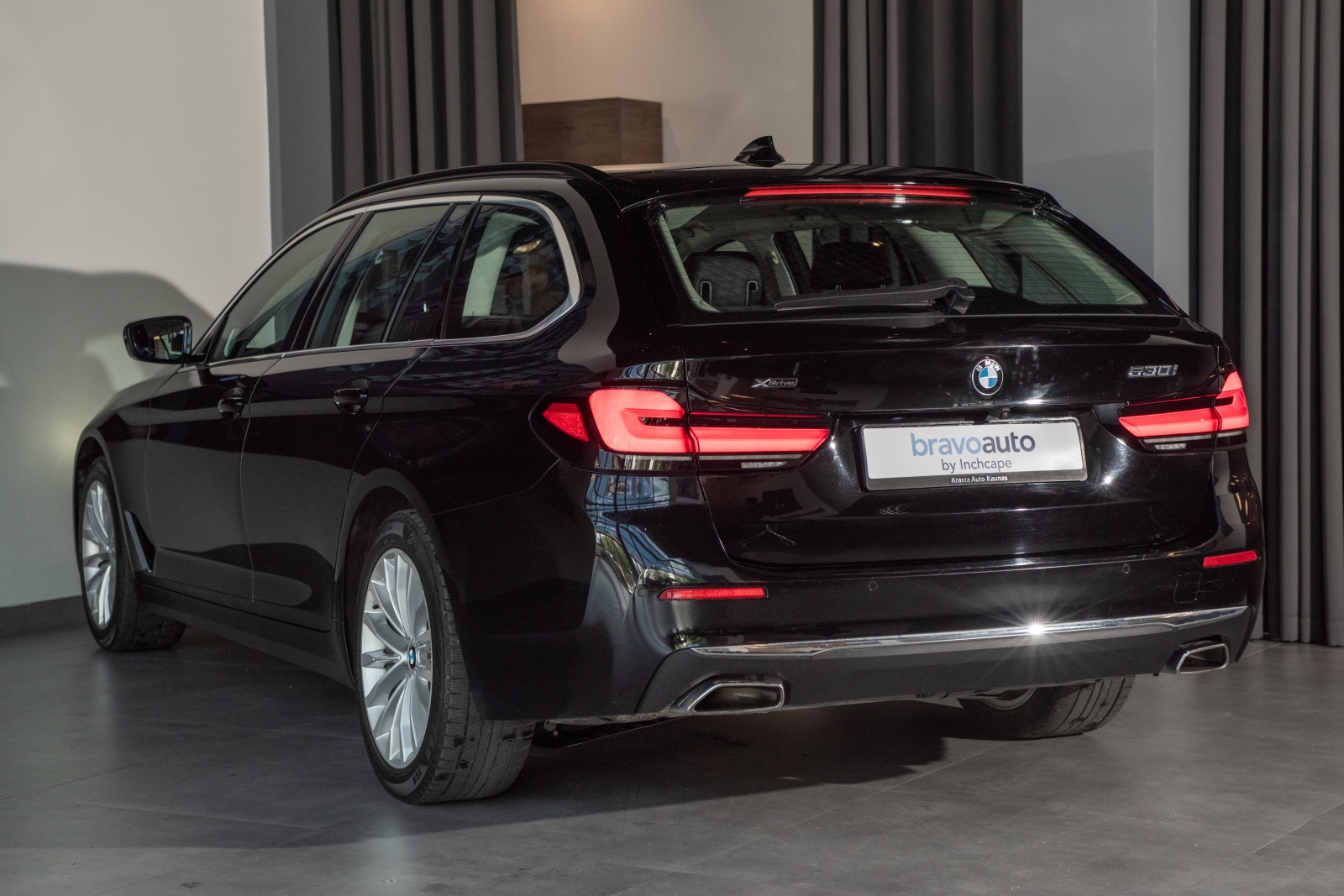 BMW 530