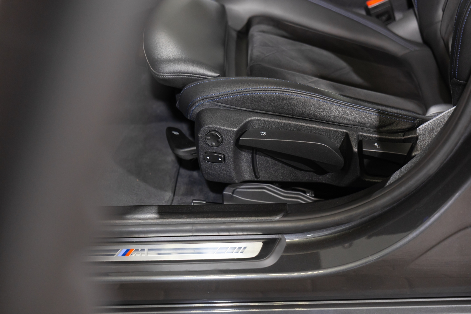 BMW 330 e