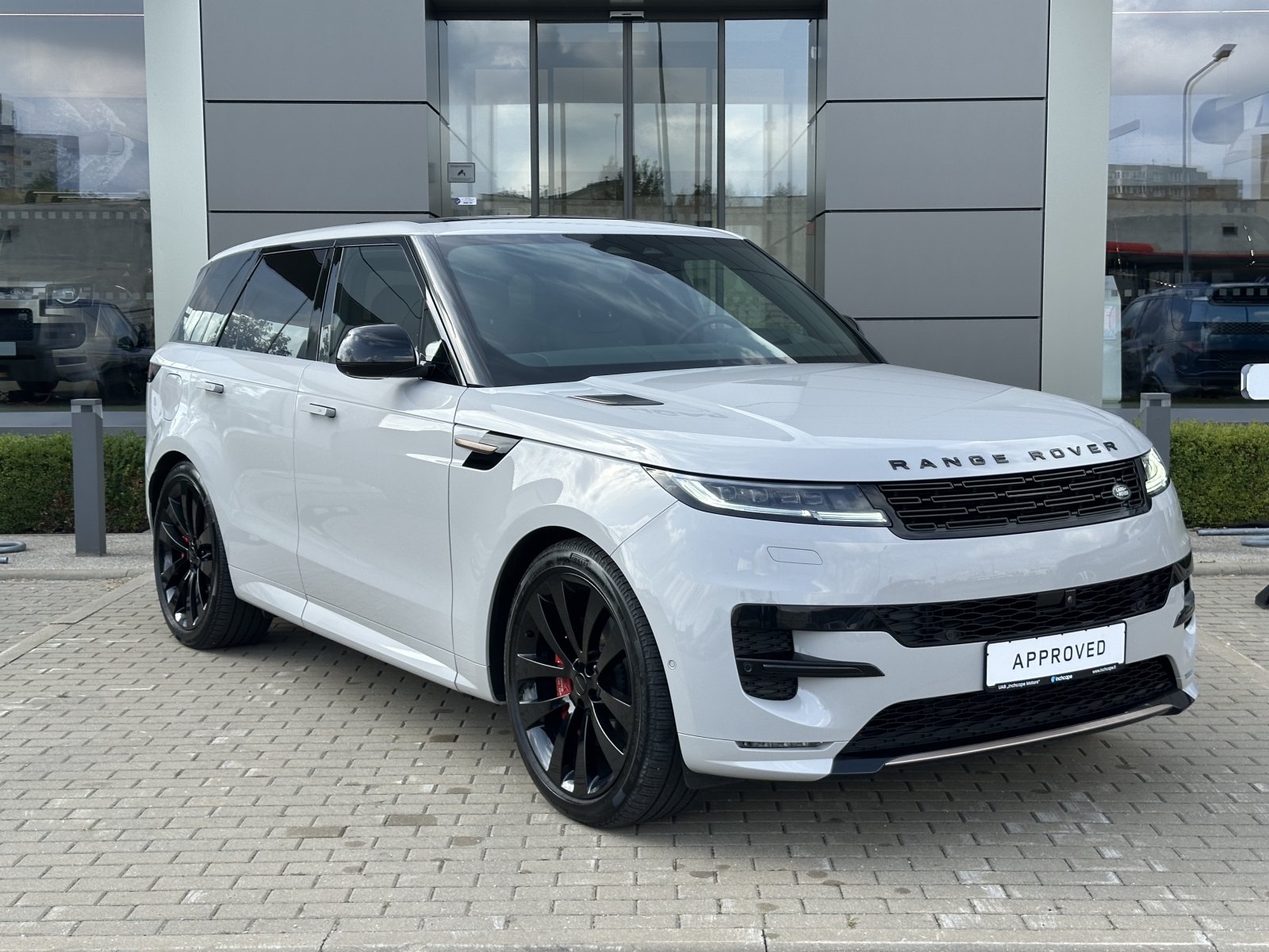Land Rover Range Rover Sport PHEV DYNAMIC HSE
