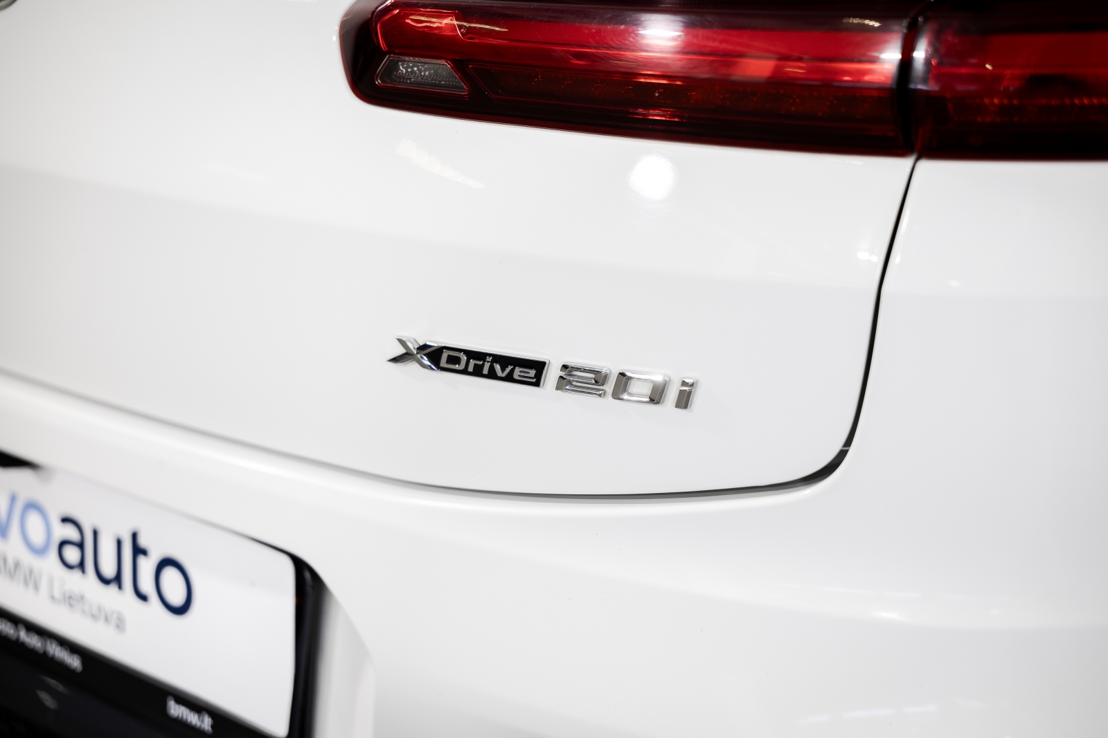 BMW X4 xDrive20i