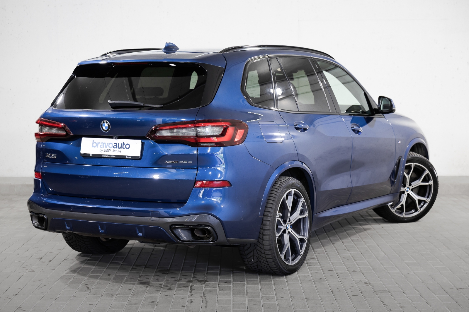 BMW X5 xDrive45e