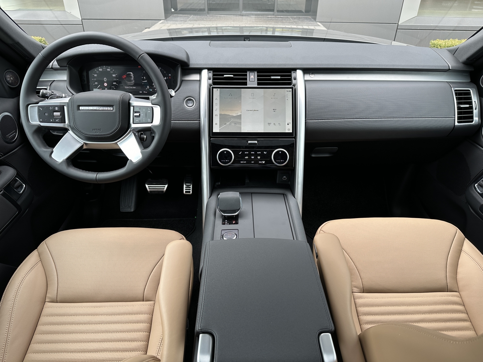 Land Rover Discovery D350 Dynamic HSE