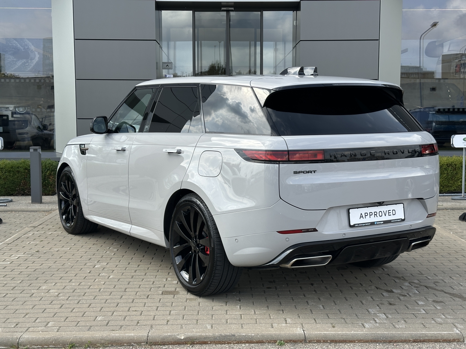 Land Rover Range Rover Sport PHEV DYNAMIC HSE