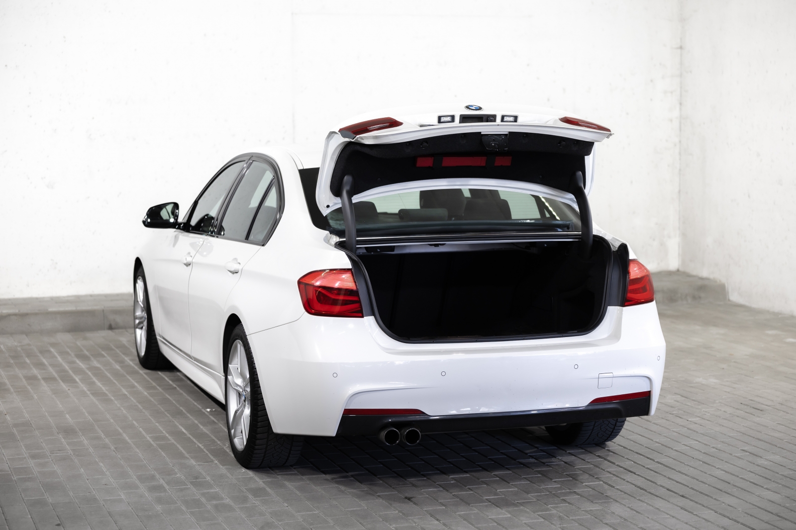 BMW 320 i