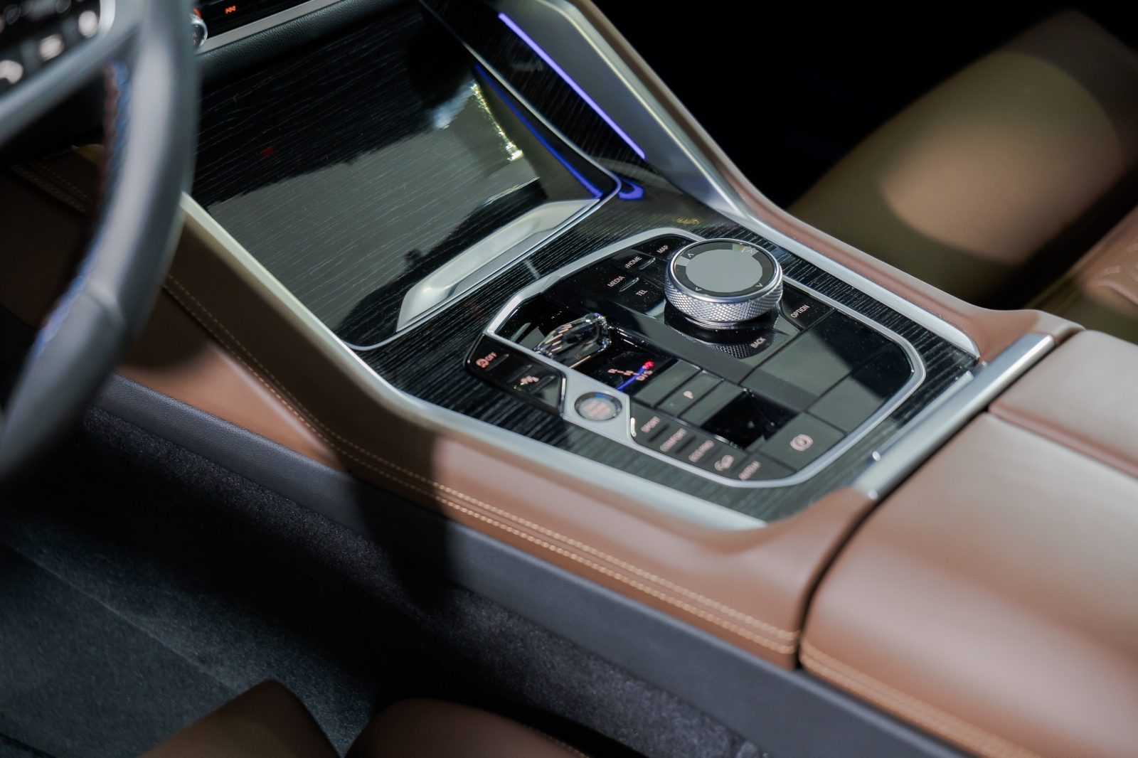 BMW X6 M60i xDrive