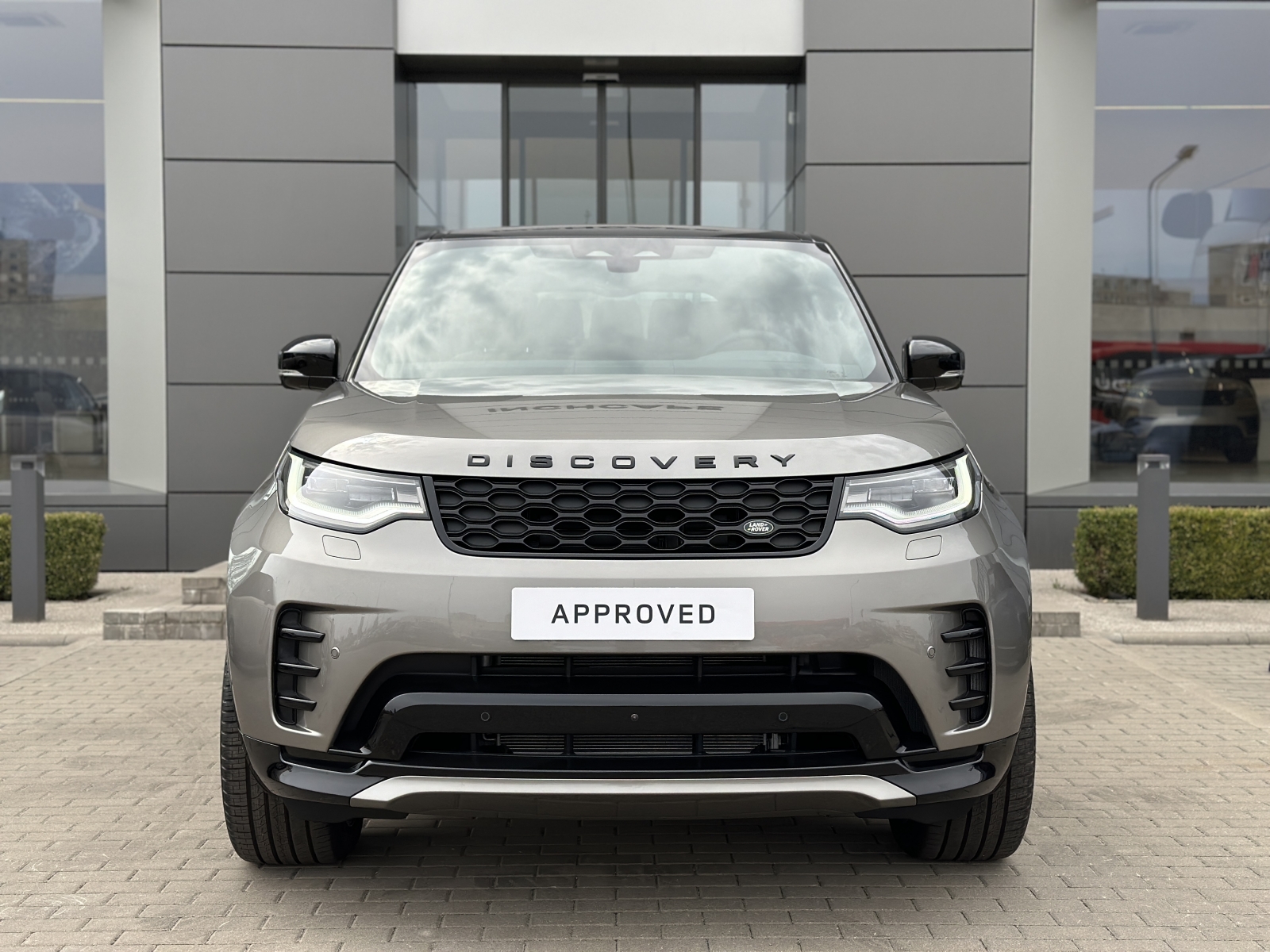 Land Rover Discovery D350 Dynamic HSE
