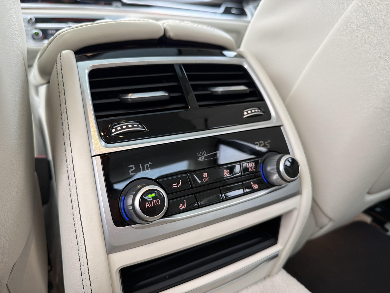 BMW 750 XDrive Individual