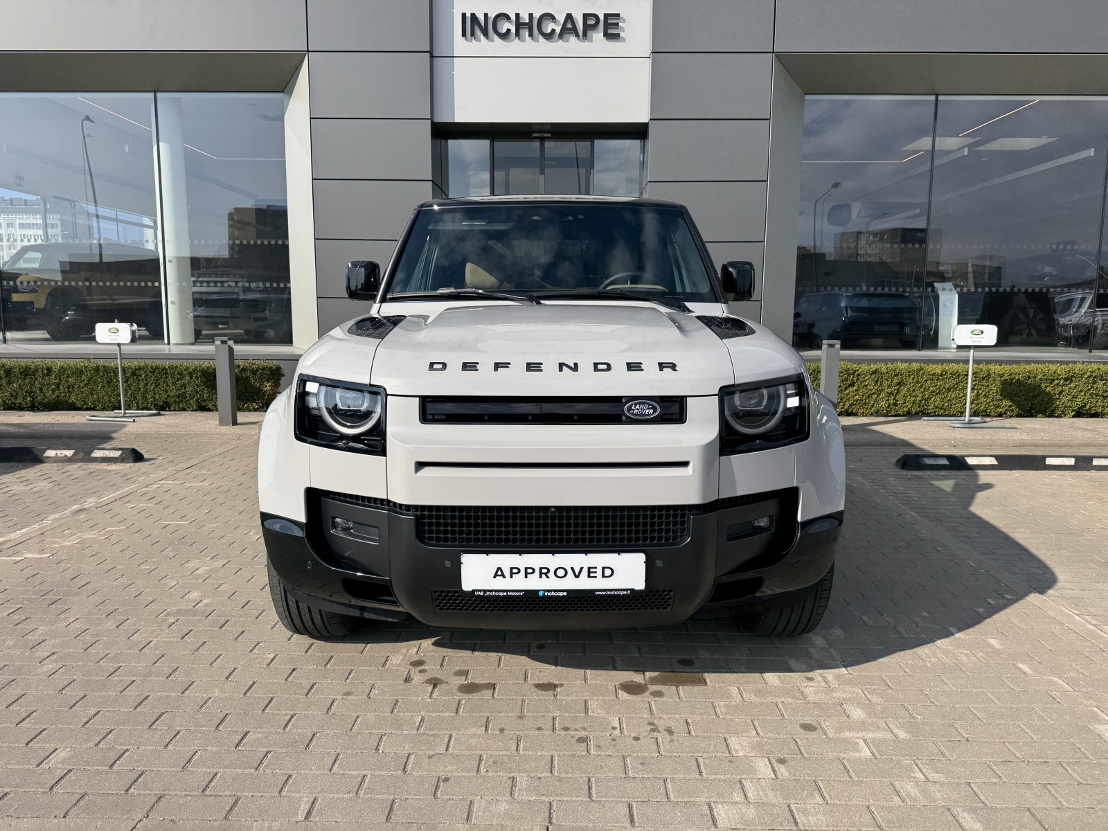 Land Rover Defender 90 3.0 D250 3DR X-Dynamic HSE