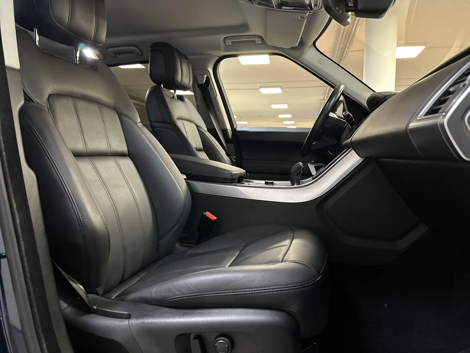 Land Rover Range Rover Sport SE