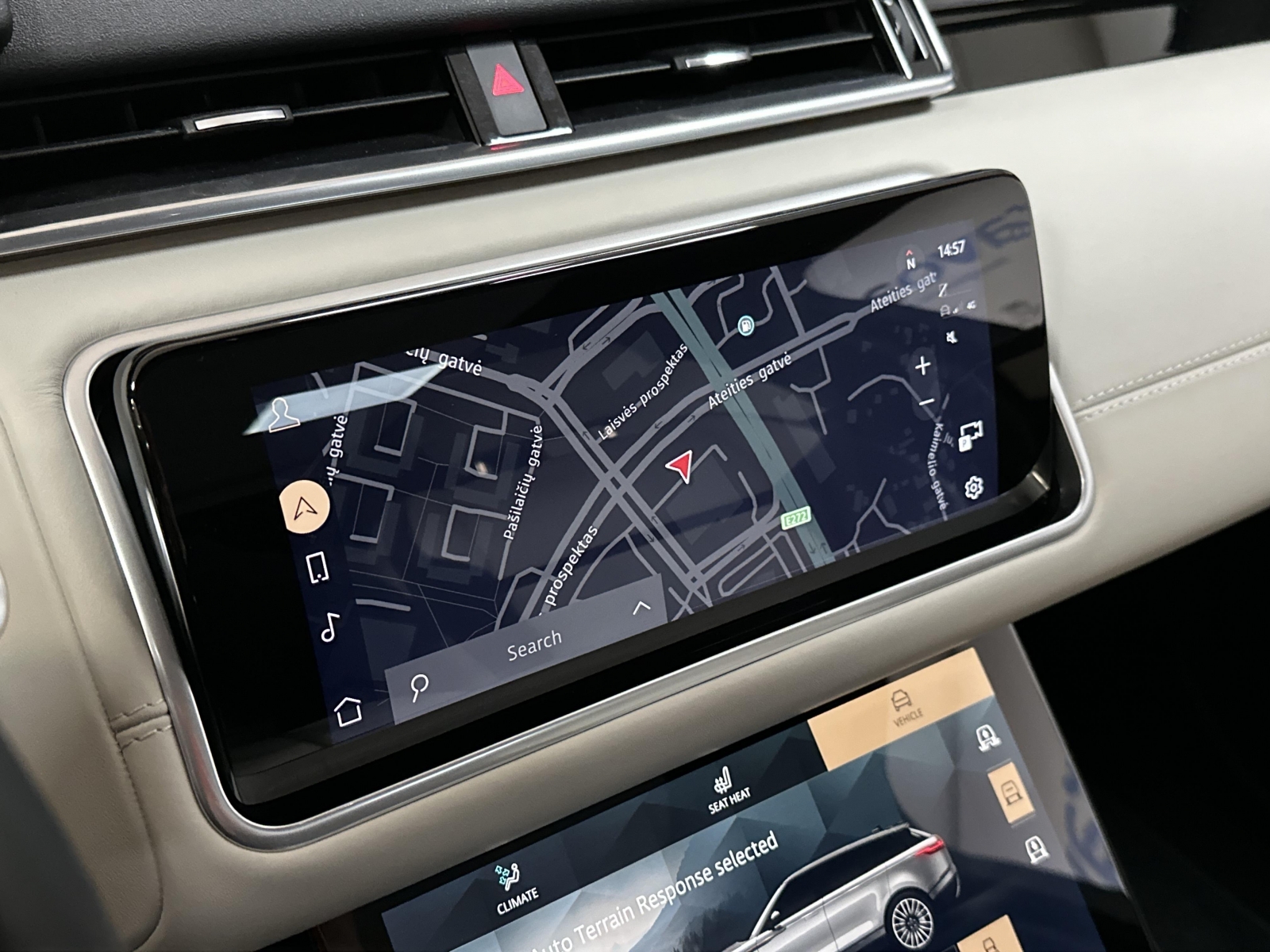 Land Rover Range Rover Velar P250 R-Dynamic SE