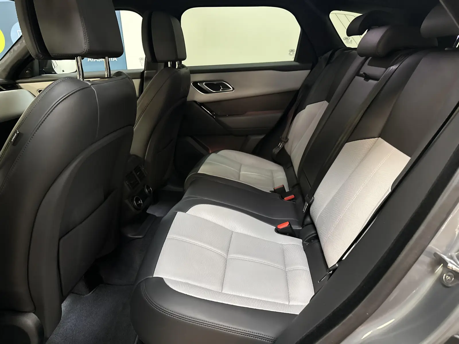 Land Rover Range Rover Velar D300 Autobiography