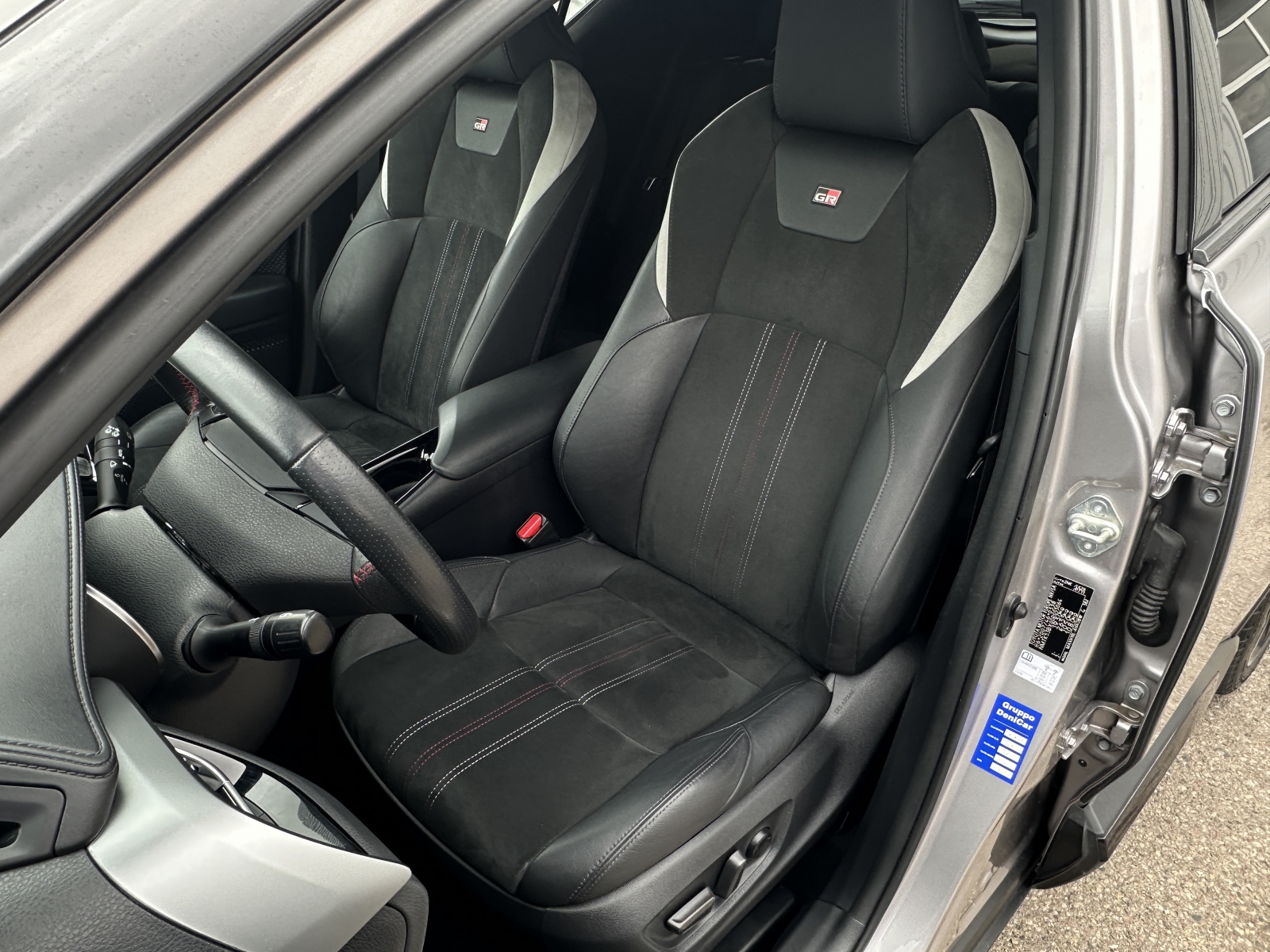 Toyota C-HR Hybrid GR sport