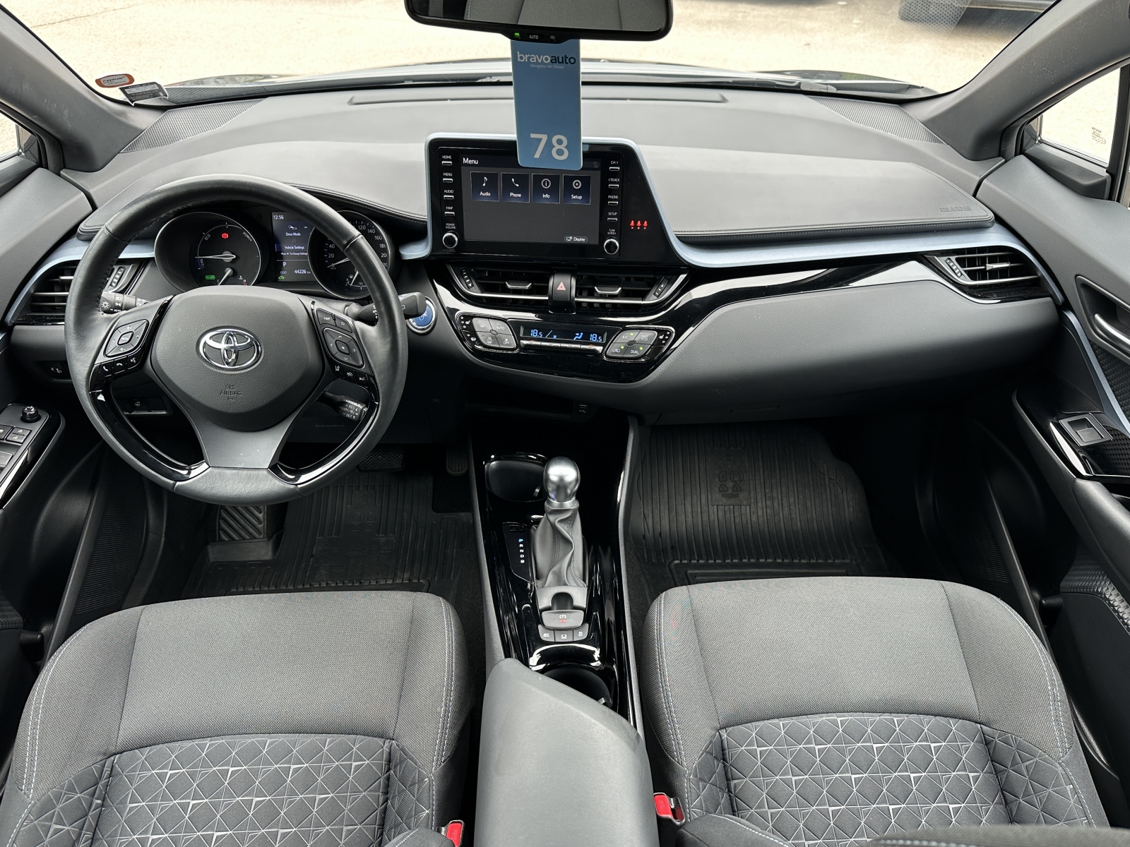 Toyota C-HR Hybrid