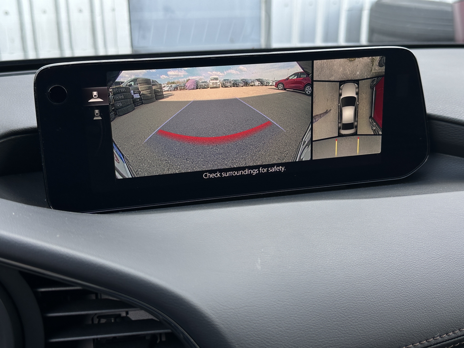 Mazda 3 Exclusive-Line