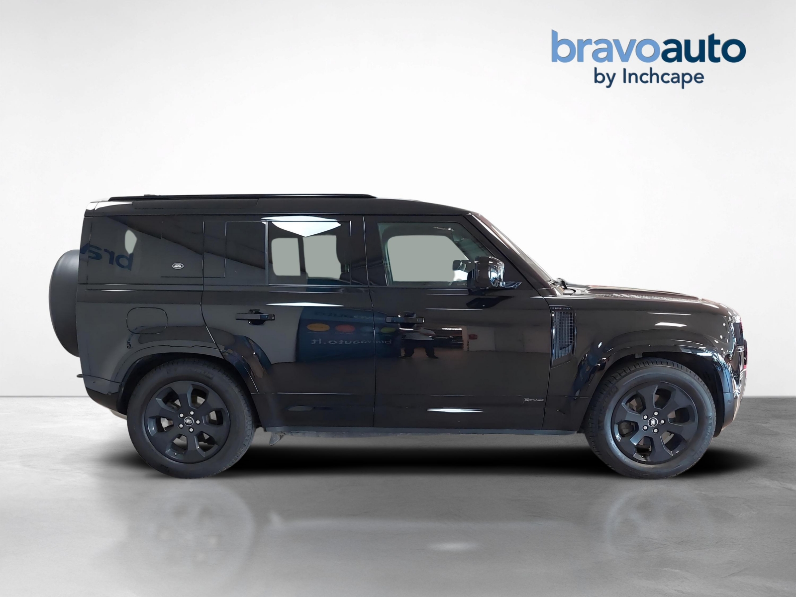 Land Rover Defender 110 D250 MHEV X-Dynamic HSE