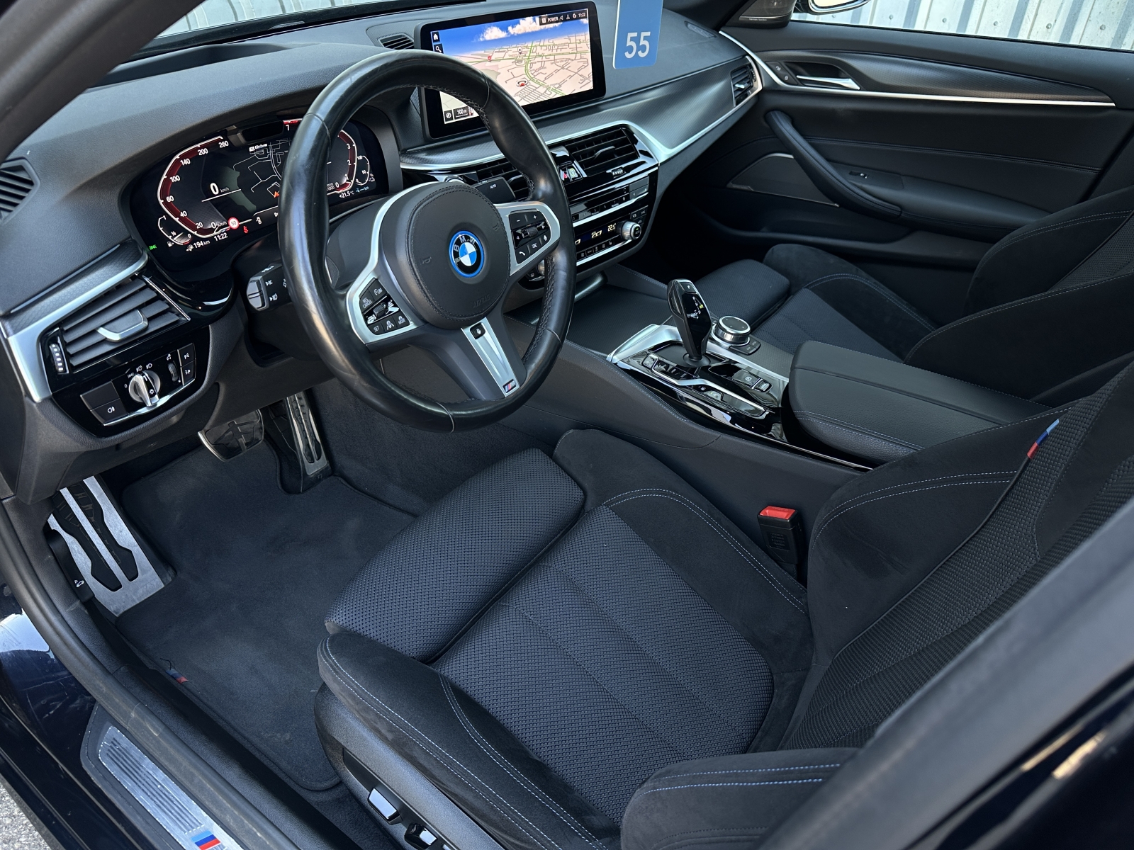BMW 545 e xDrive